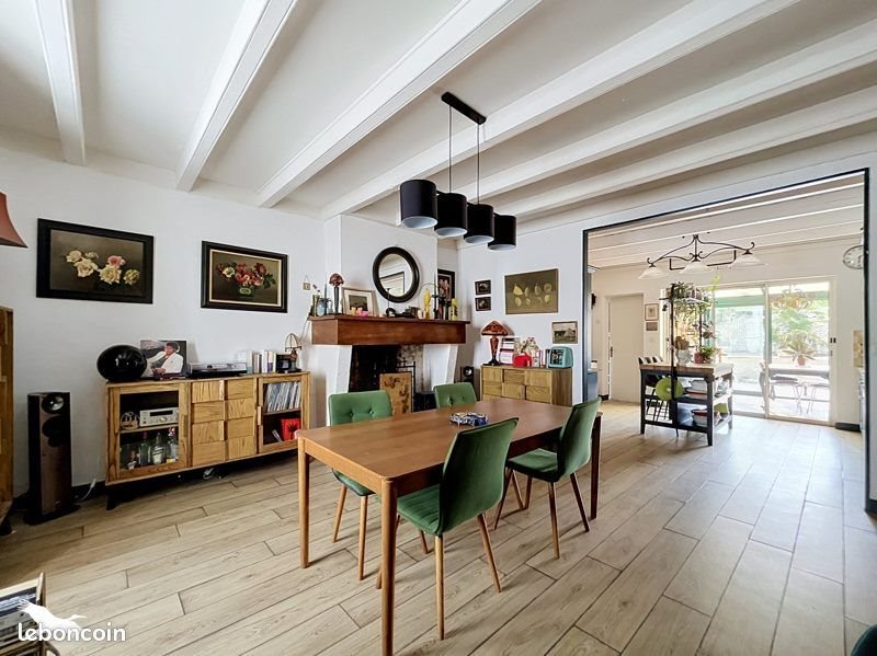 Maison à vendre, 185m², Saint-Jean-de-Liversay