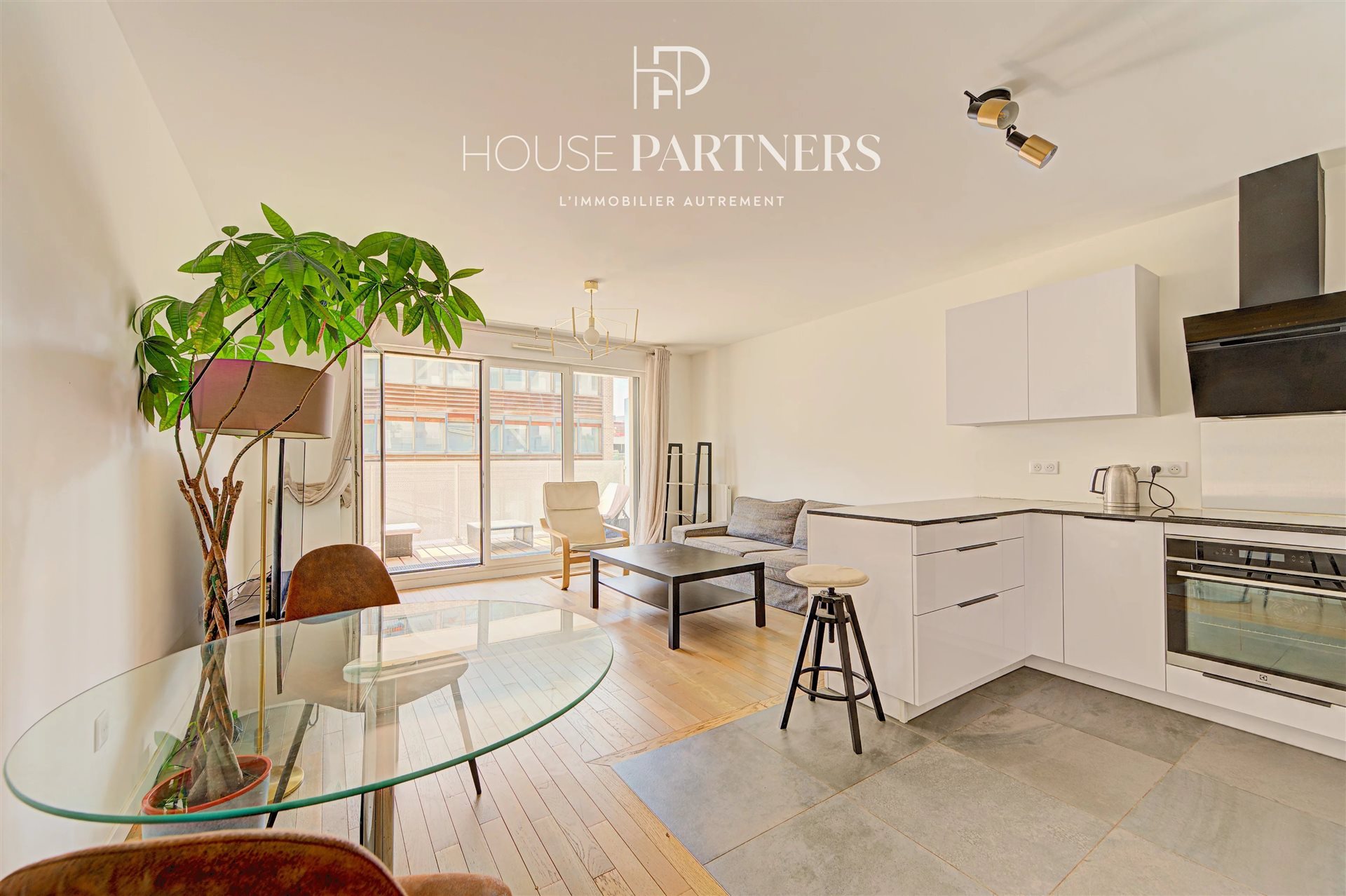 Appartement à louer, 67m², Courbevoie