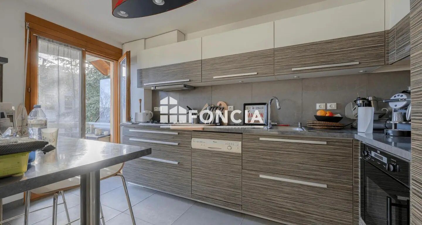 Appartement à vendre, 65m², Poisy