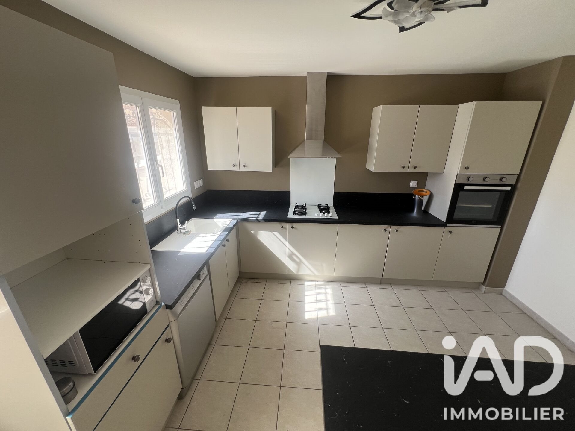 Maison à vendre, 104m², Aigues-Mortes