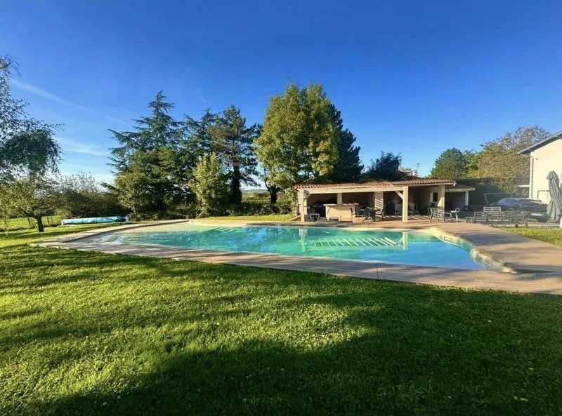 Maison à vendre, 296m², Dommartin