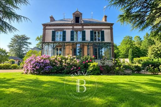 Maison 7 pièces 230 m² · à Verneuil d'Avre Et d'Iton · 230 m² · 765 000 €