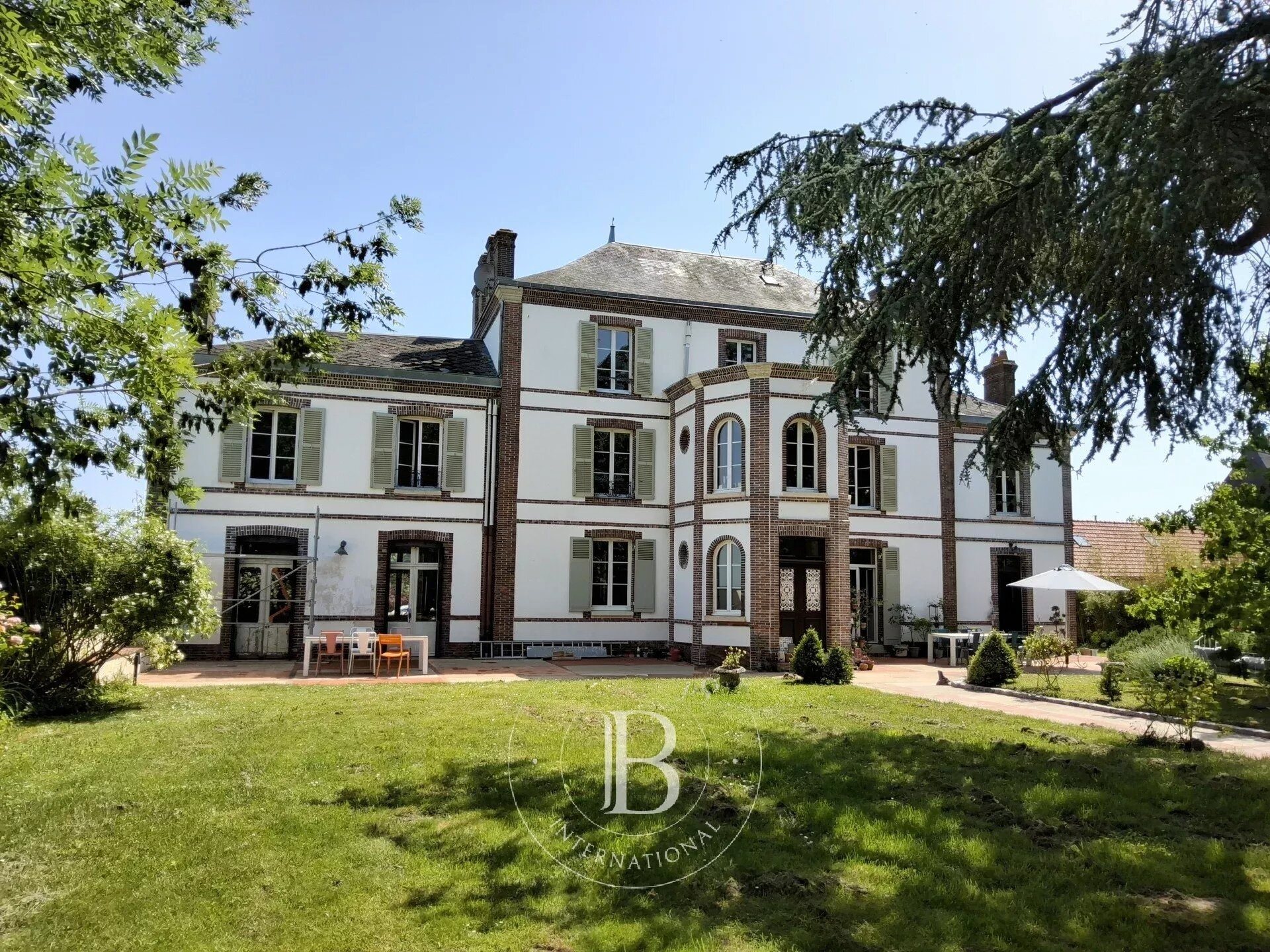 Maison à vendre, 370m², Courville-sur-Eure
