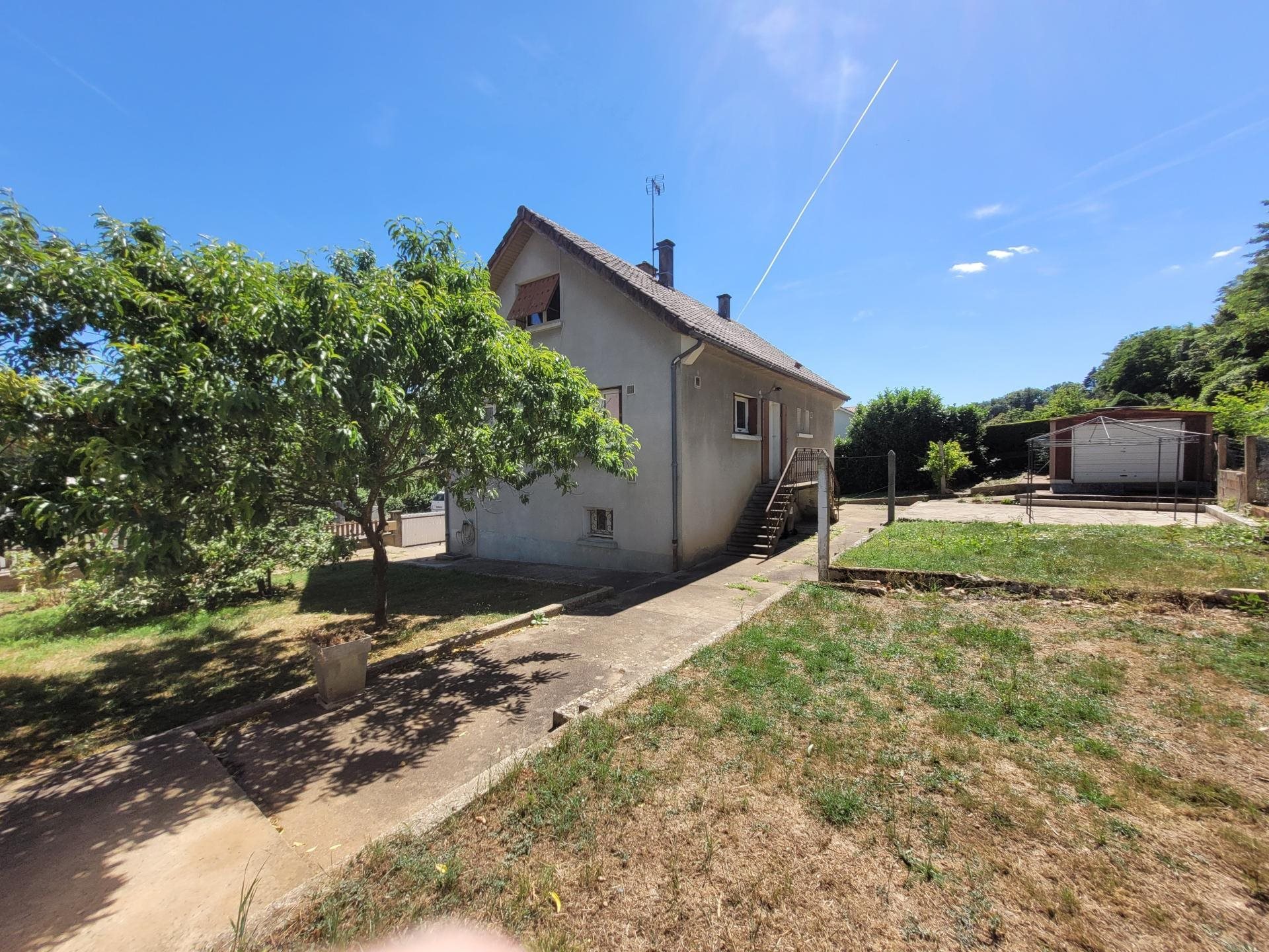Maison à vendre, 112m², Lusignan