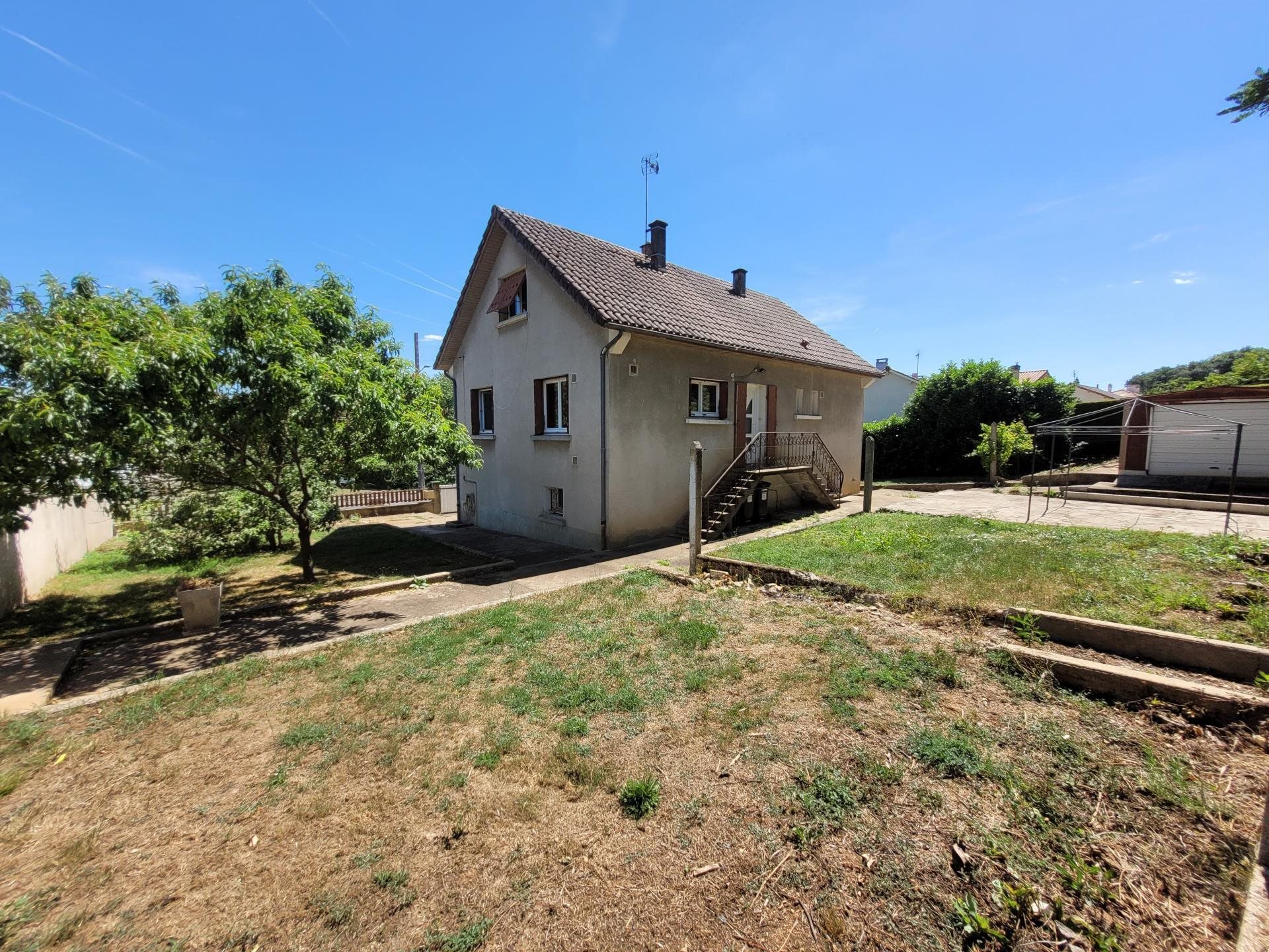Maison à vendre, 112m², Lusignan