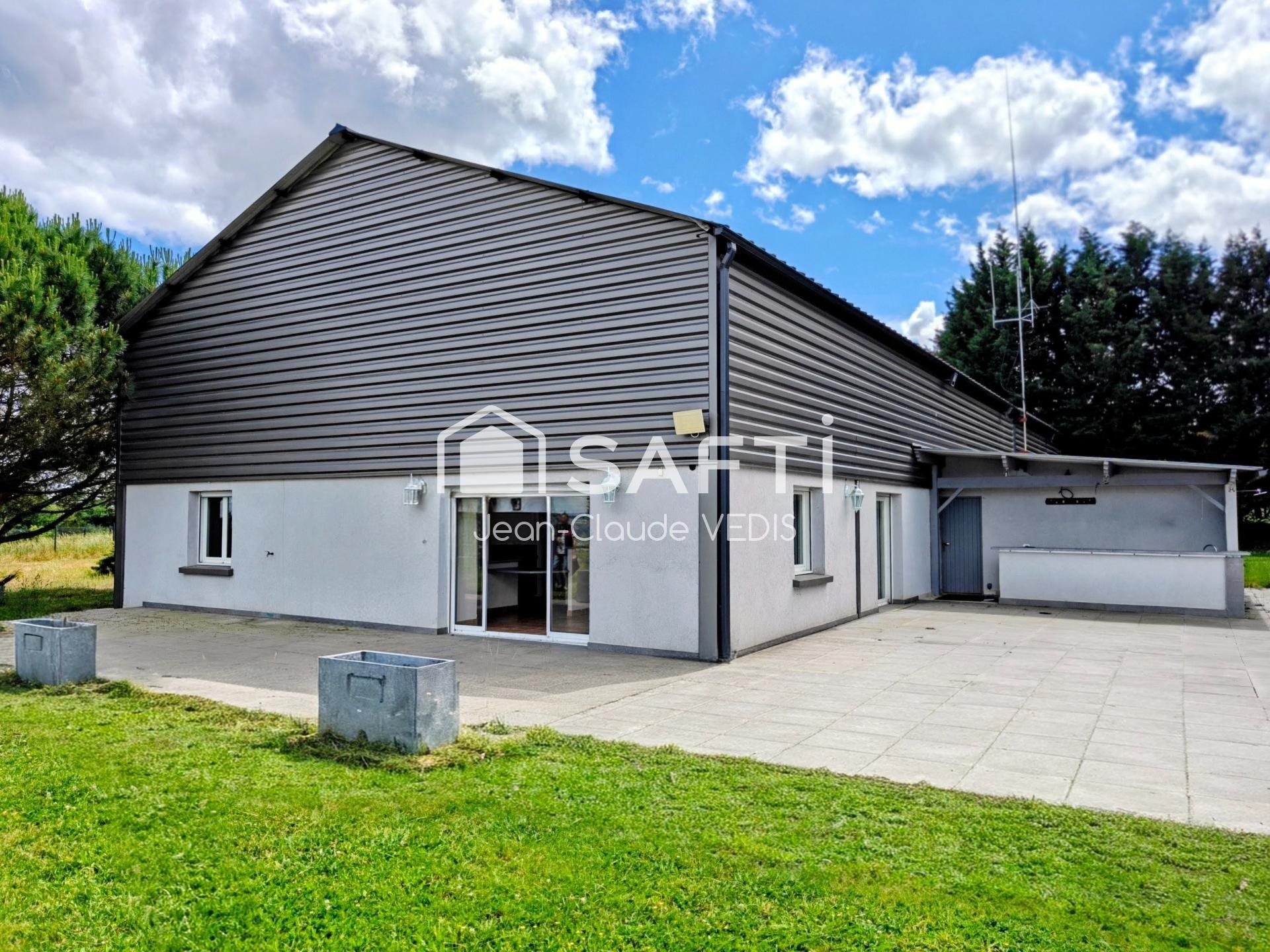 Maison à vendre, 241m², Lignerolles