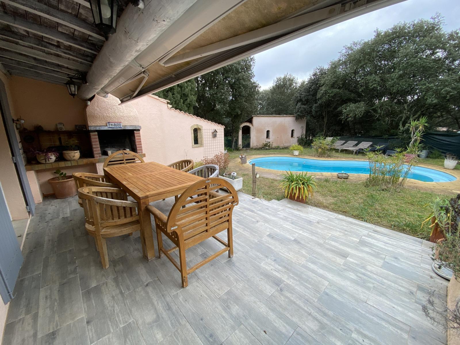 Maison à vendre, 235m², Uzès