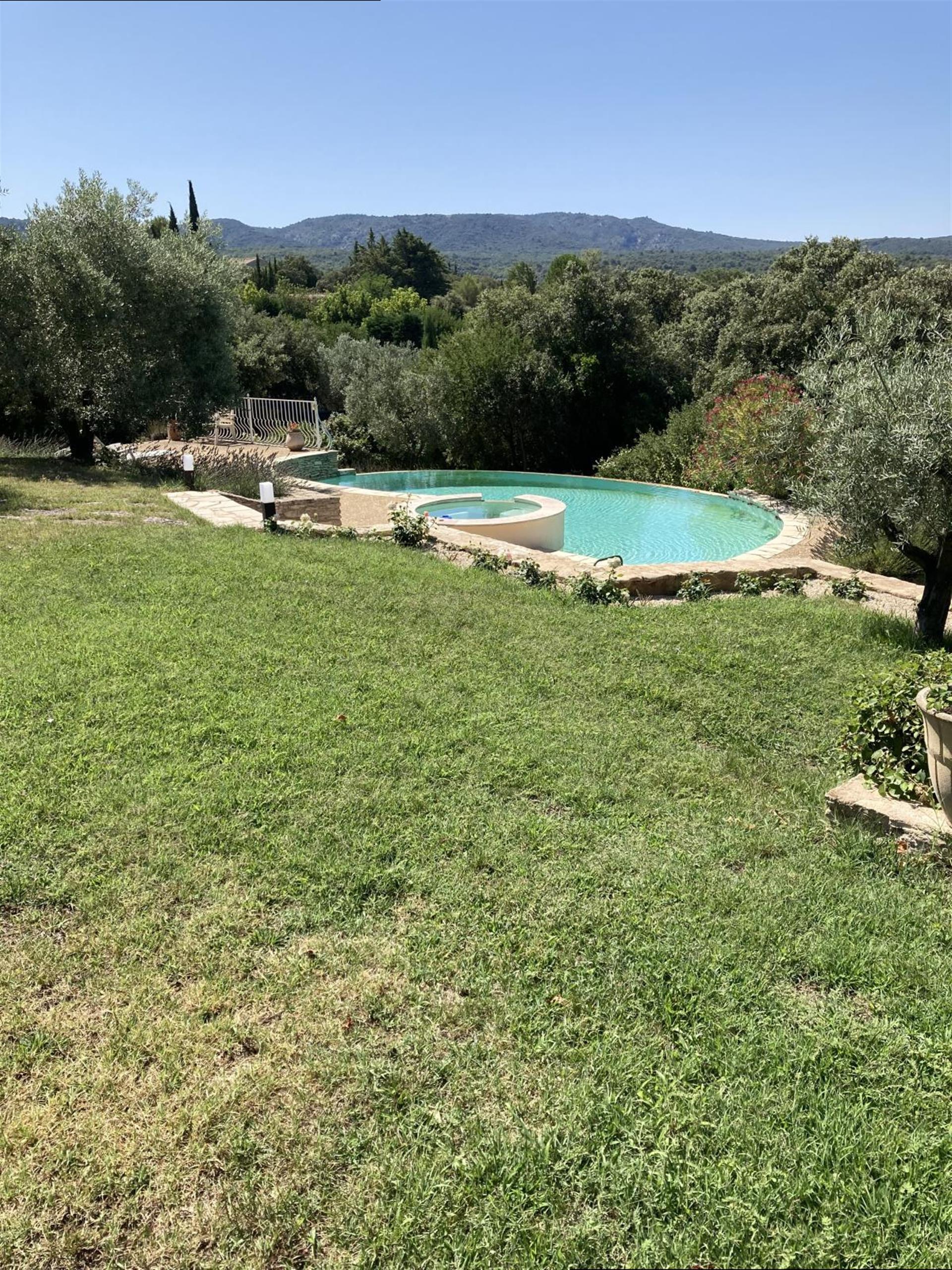 Maison à vendre, 170m², Venasque
