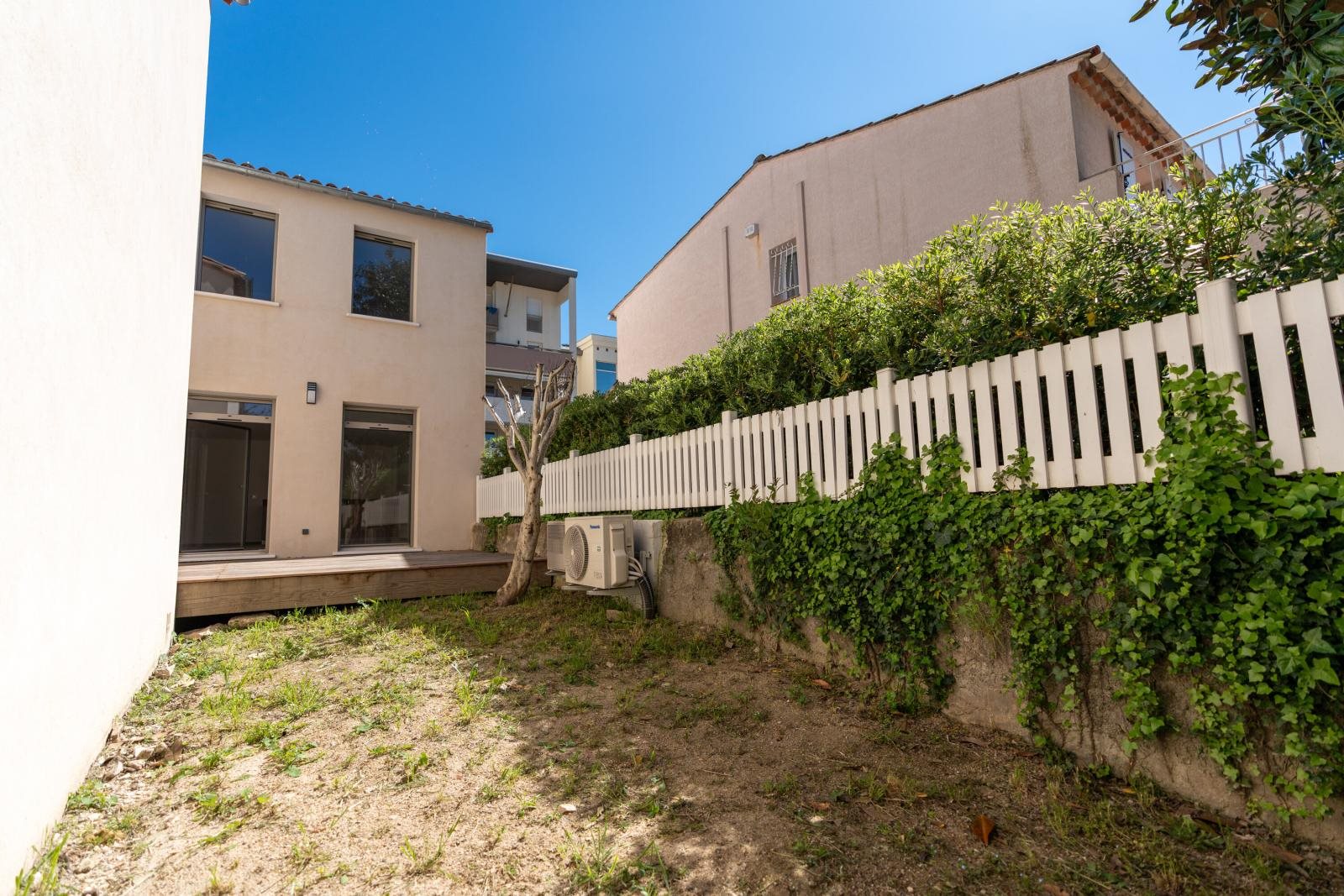 Maison à vendre, 95m², Nîmes