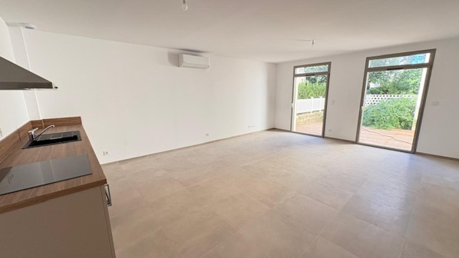 Maison à vendre, 95m², Nîmes
