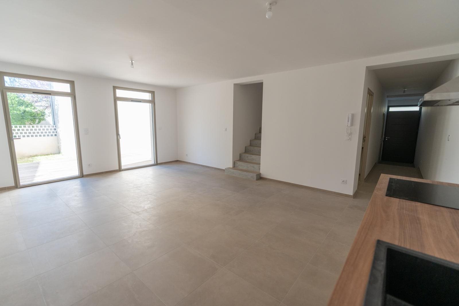Maison à vendre, 95m², Nîmes