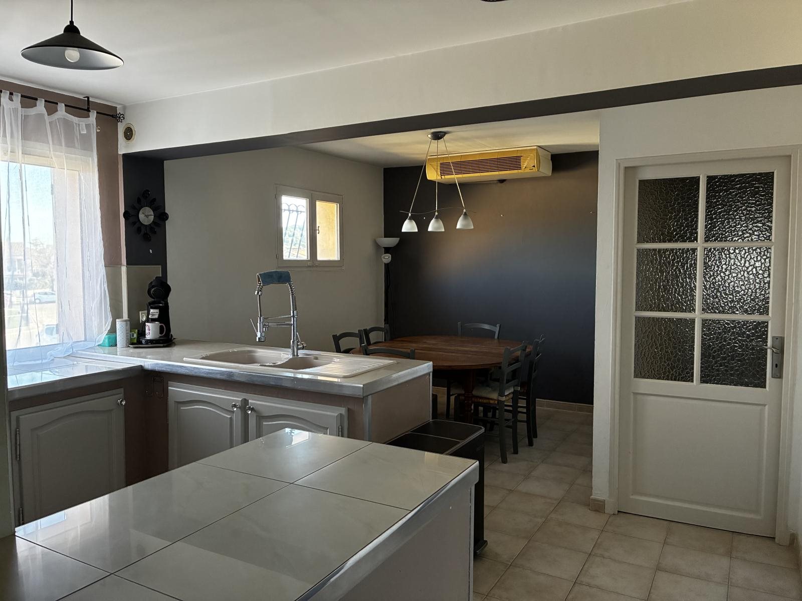 Appartement à vendre, 71m², Beaucaire