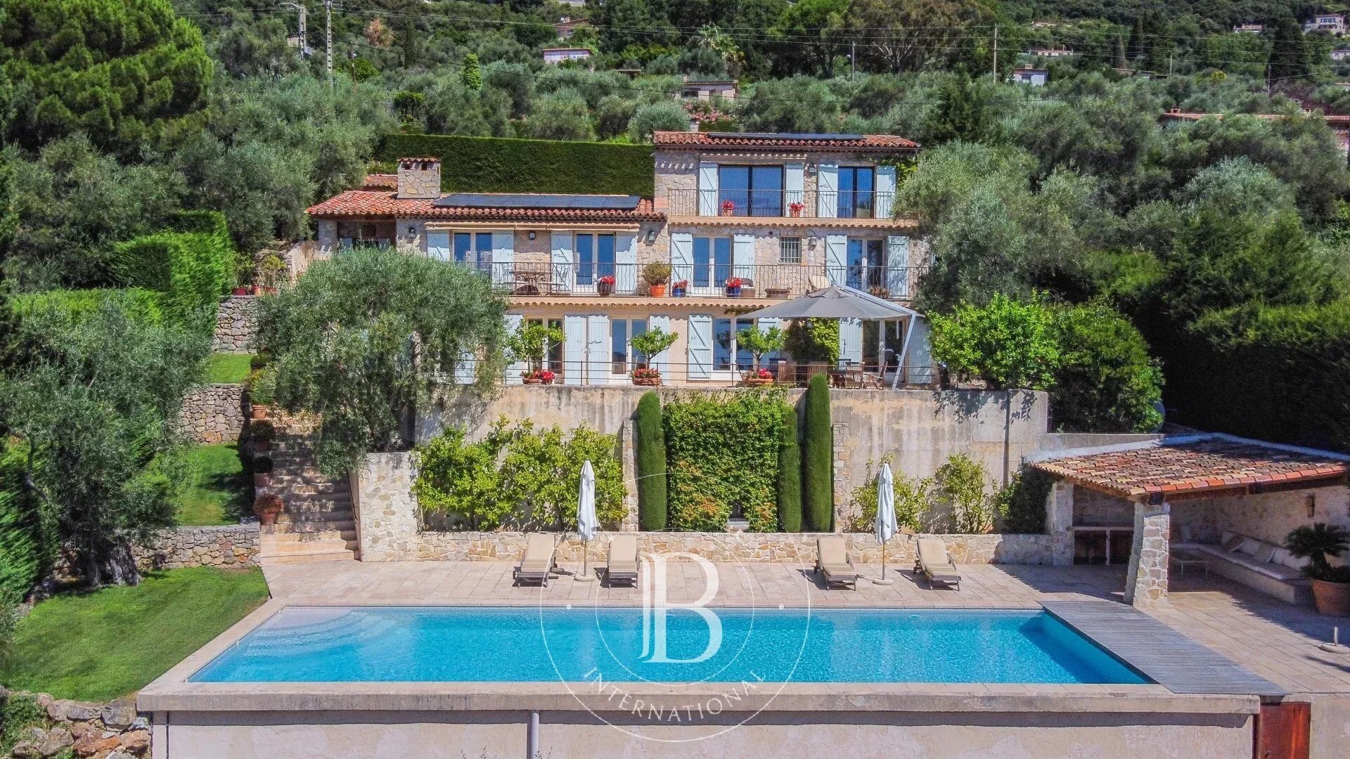 Maison à vendre, 260m², Spéracèdes