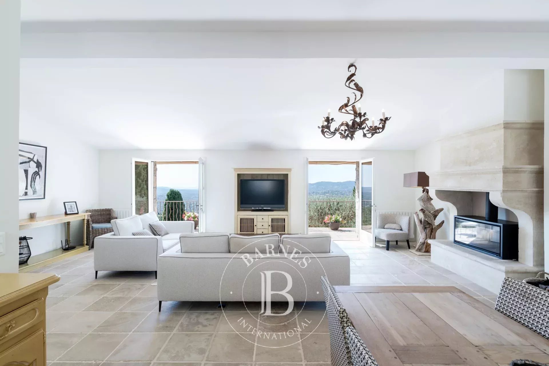 Maison à vendre, 260m², Spéracèdes