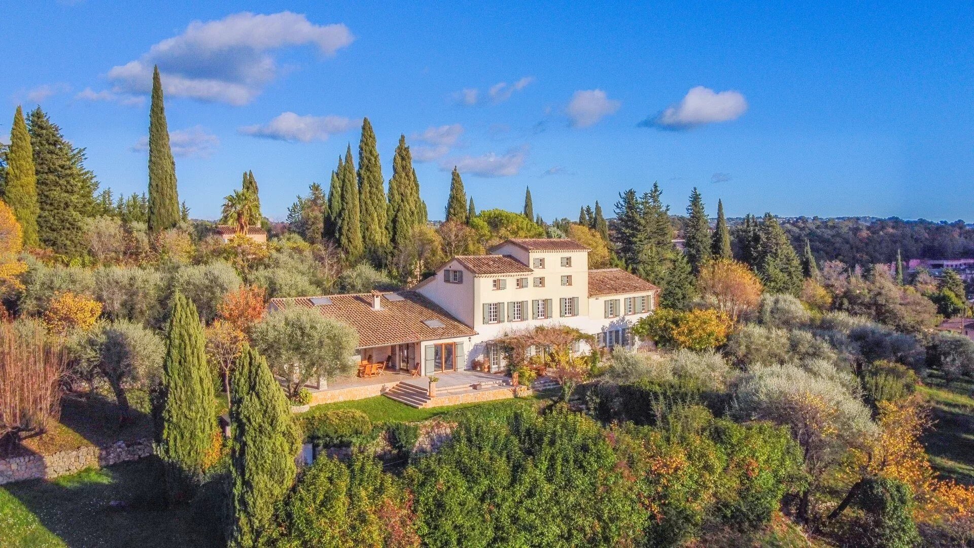 Maison à vendre, 400m², Grasse