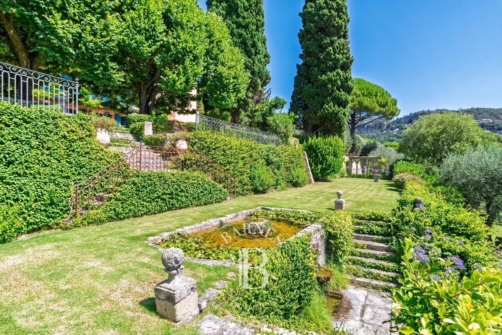 Maison à vendre, 1100m², Grasse