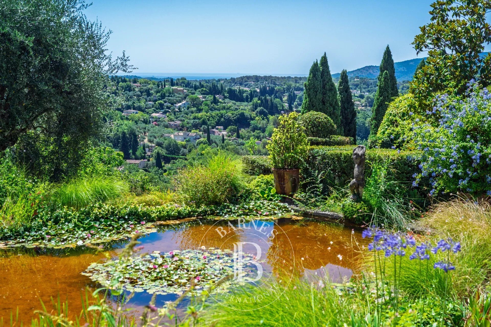Maison à vendre, 1100m², Grasse
