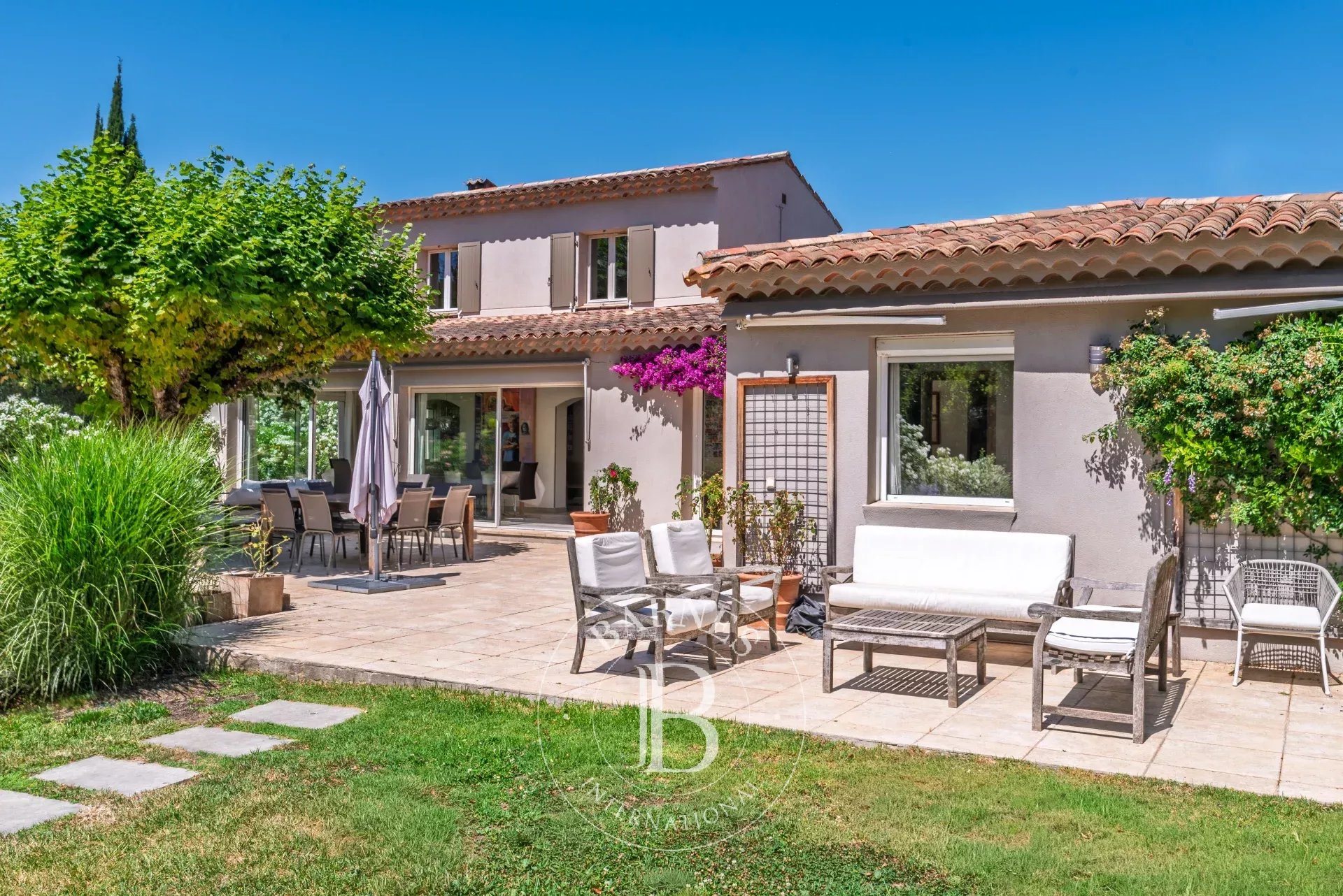 Maison à vendre, 245m², Peymeinade