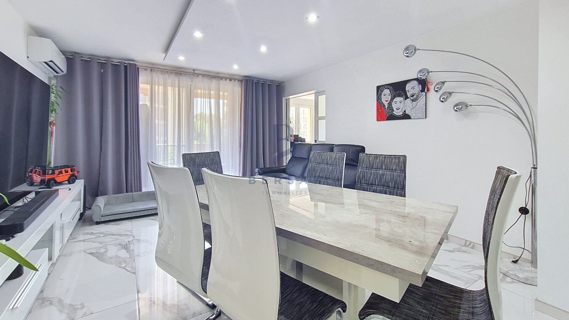 Appartement à vendre, 74m², Fréjus
