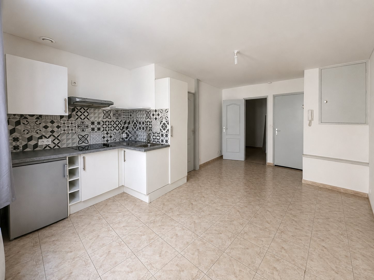 Appartement à louer, 29m², Sommières