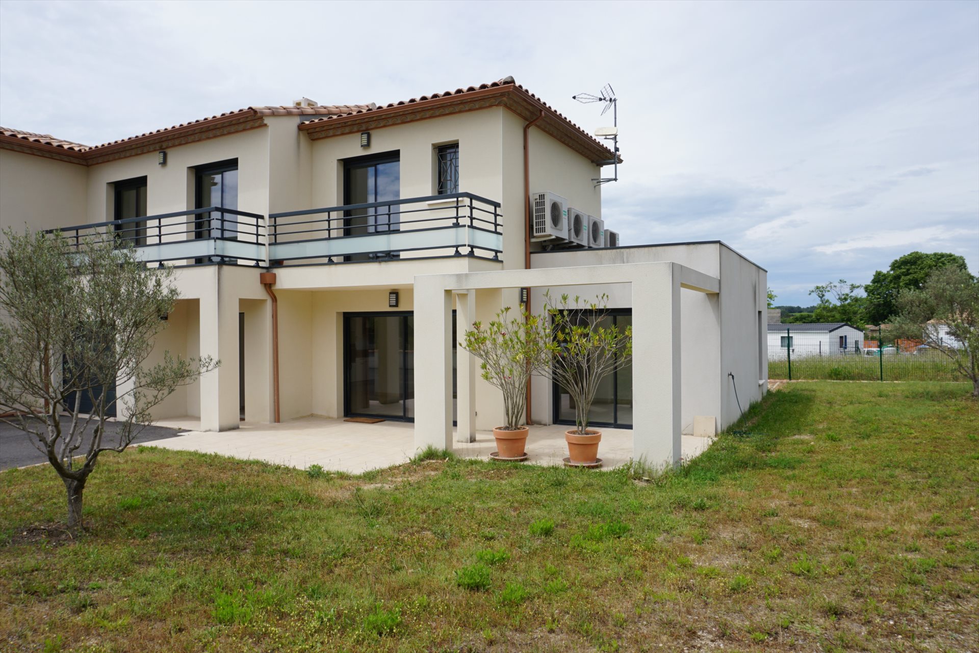 Maison à louer, 119m², Villevieille