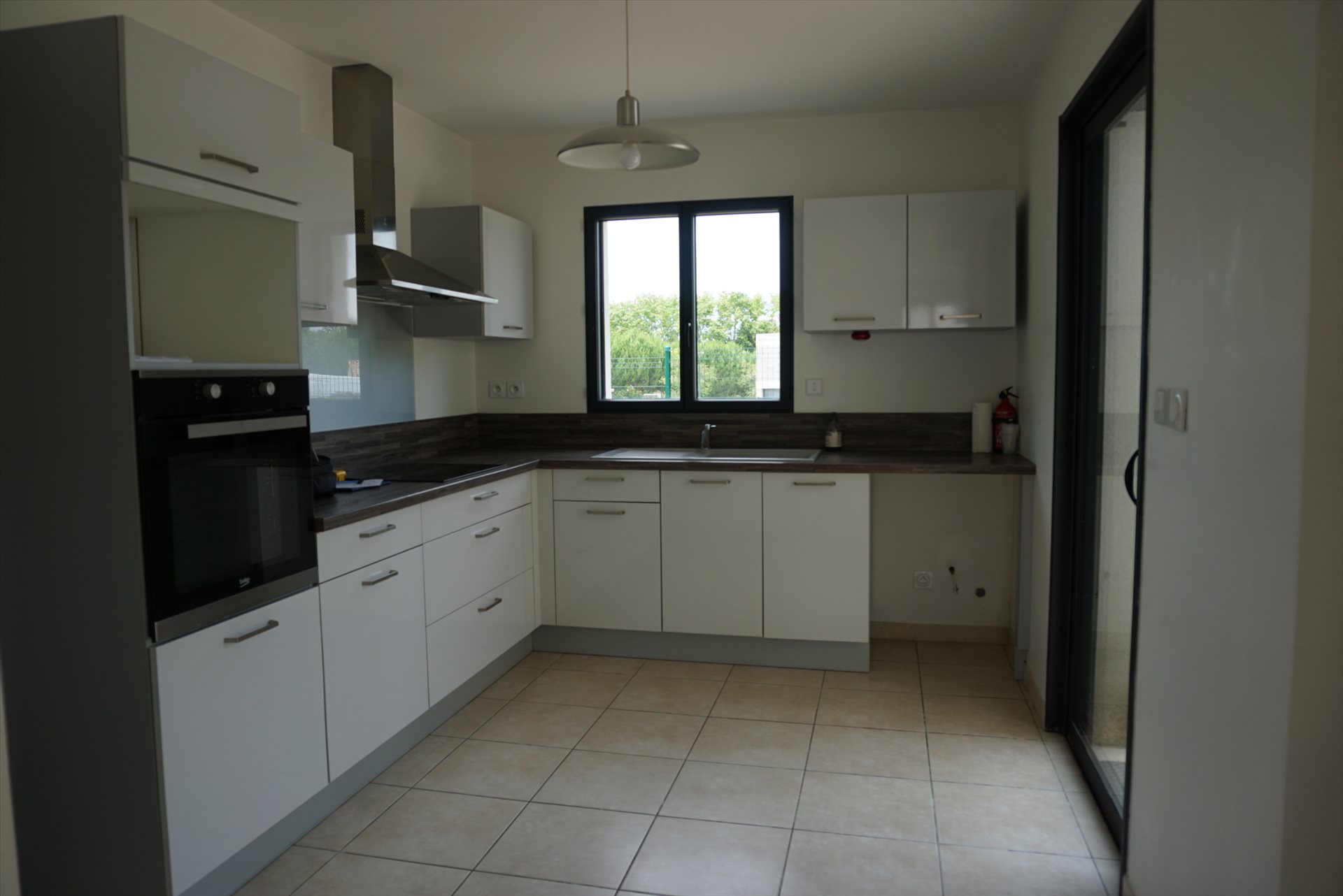 Maison à louer, 119m², Villevieille