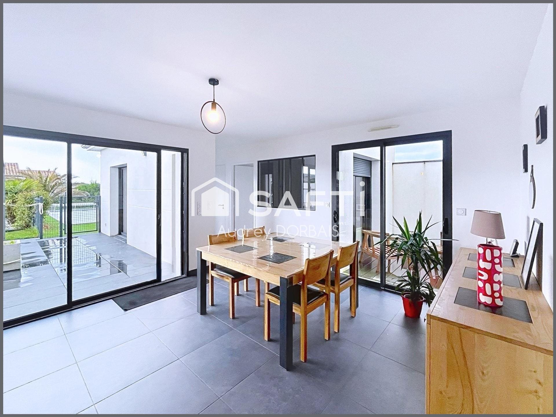 Maison à vendre, 125m², Ferrières
