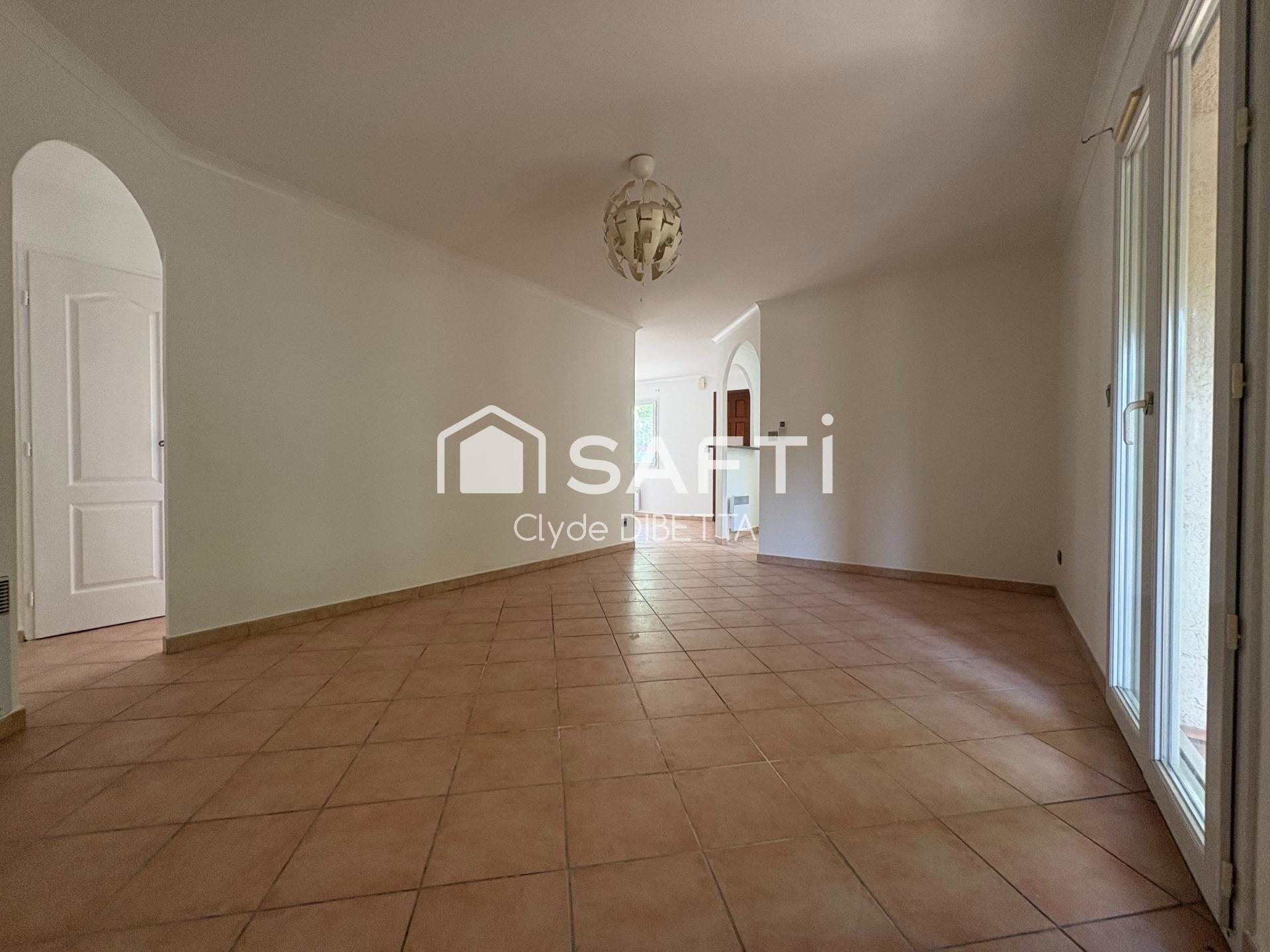 Maison à vendre, 83m², Bellegarde