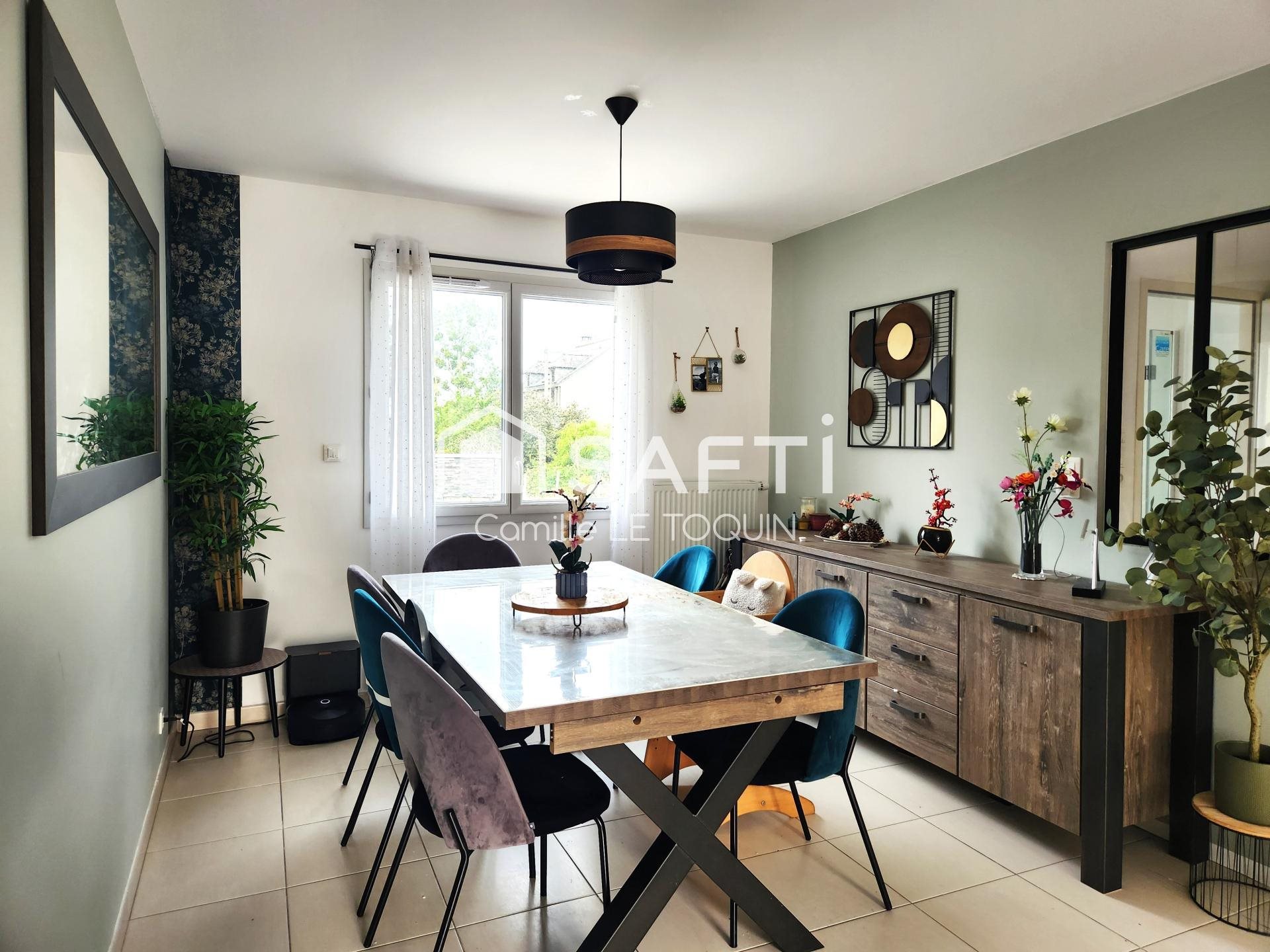 Maison à vendre, 136m², Ecouflant