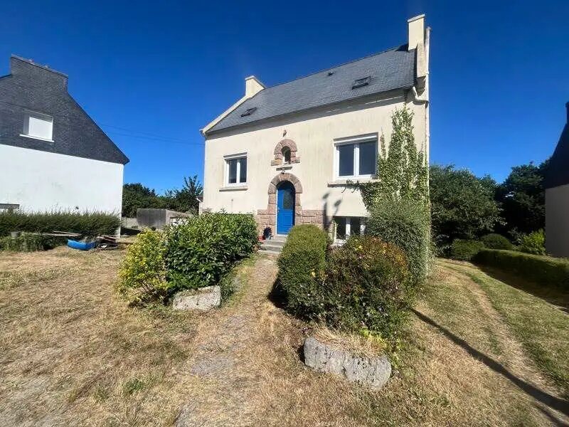 Maison à vendre, 127m², Plounéour-Ménez