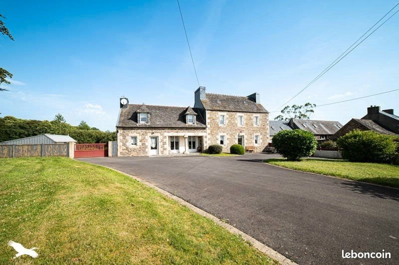 Maison à vendre, 260m², Plougonven
