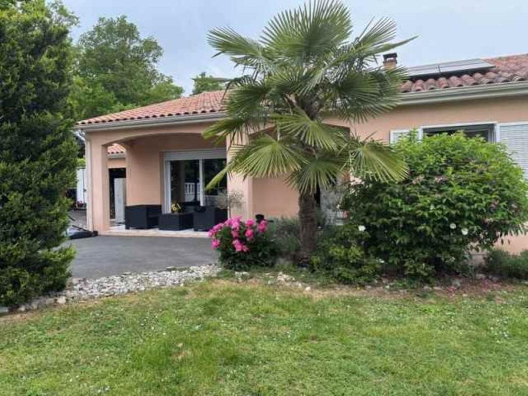 Maison à vendre, 137m², Terrasson-Lavilledieu