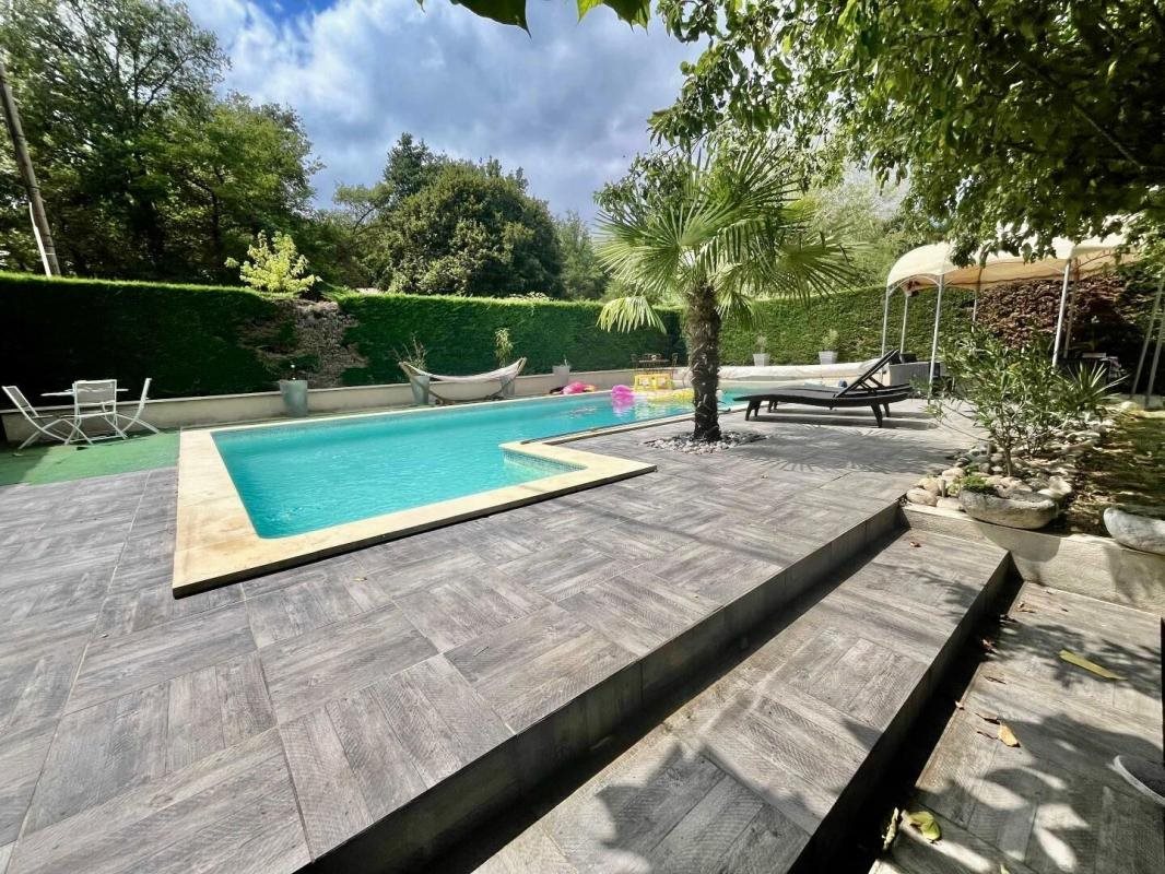 Maison à vendre, 137m², Terrasson-Lavilledieu