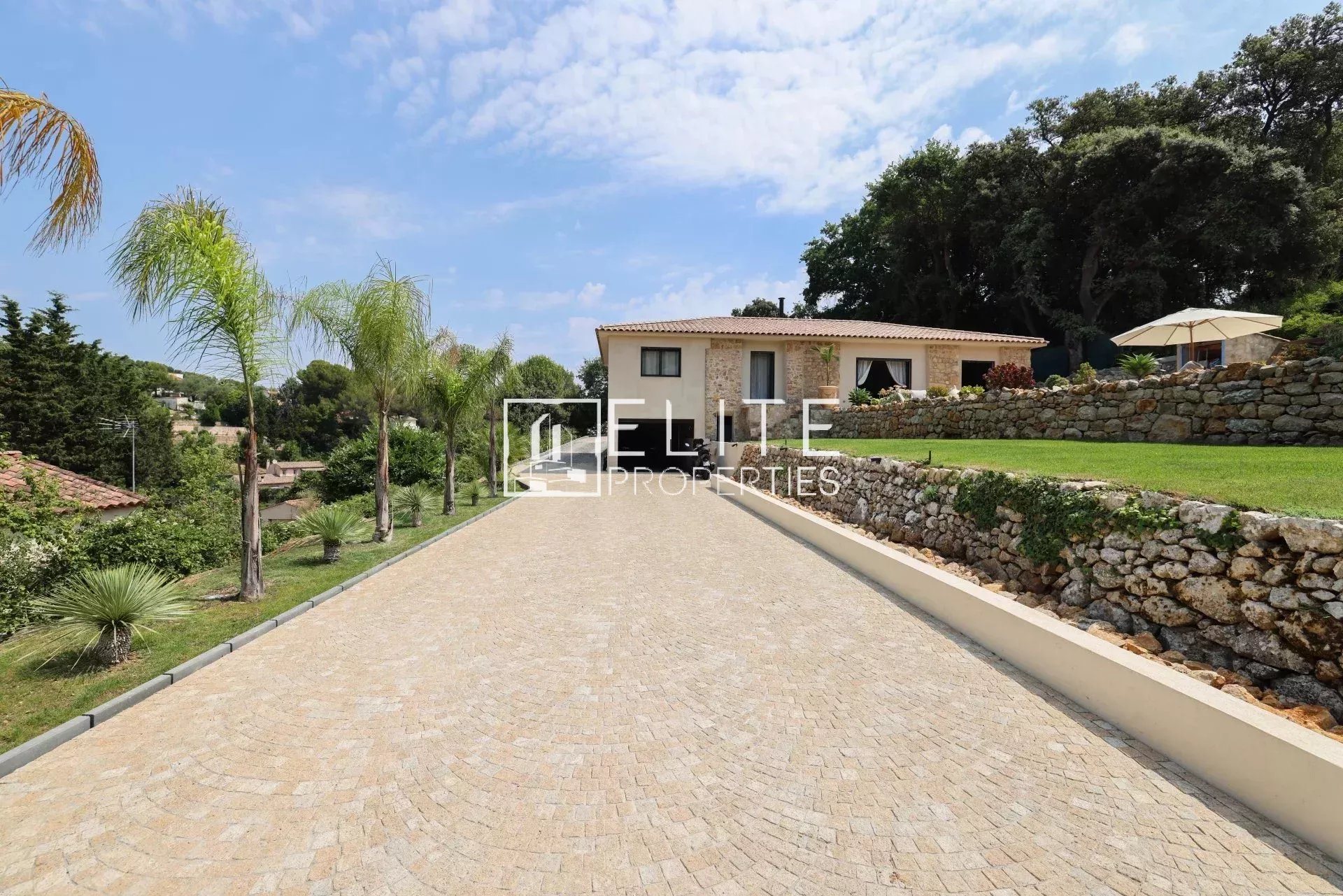 Maison à vendre, 180m², Vallauris