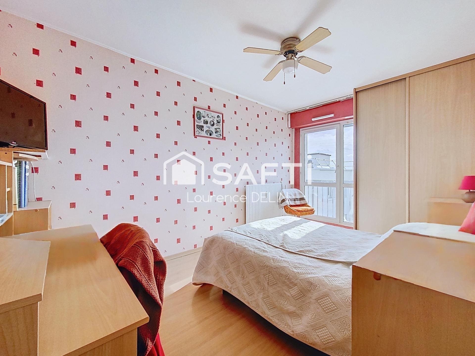 Appartement à vendre, 80m², Cergy