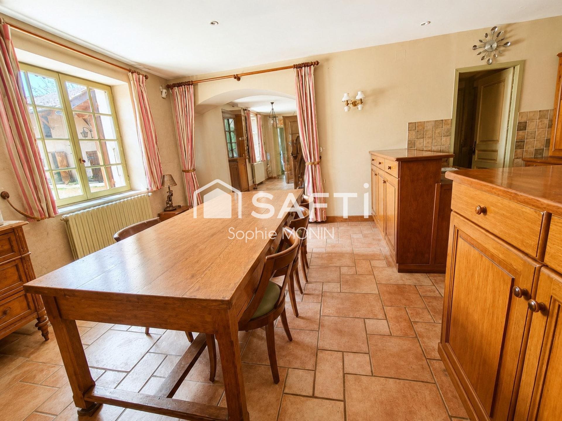 Maison à vendre, 208m², Laiz