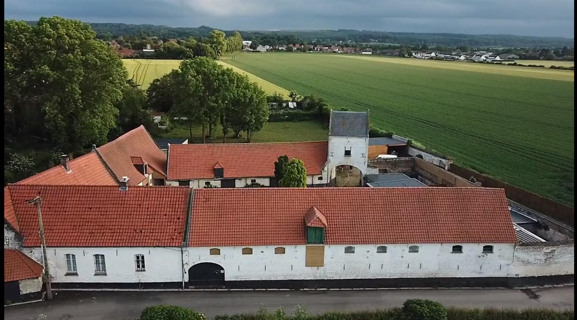 Maison à vendre, 528m², Hersin-Coupigny