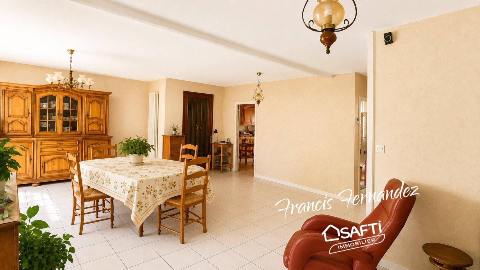 Maison à vendre, 114m², Arsac