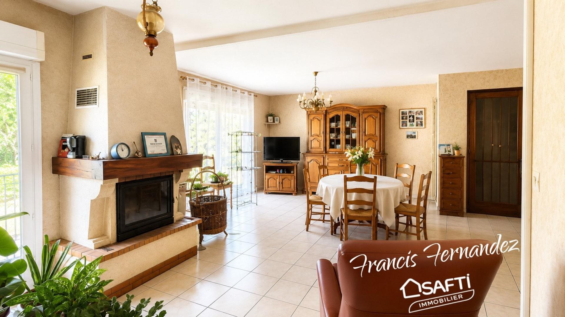 Maison à vendre, 114m², Arsac