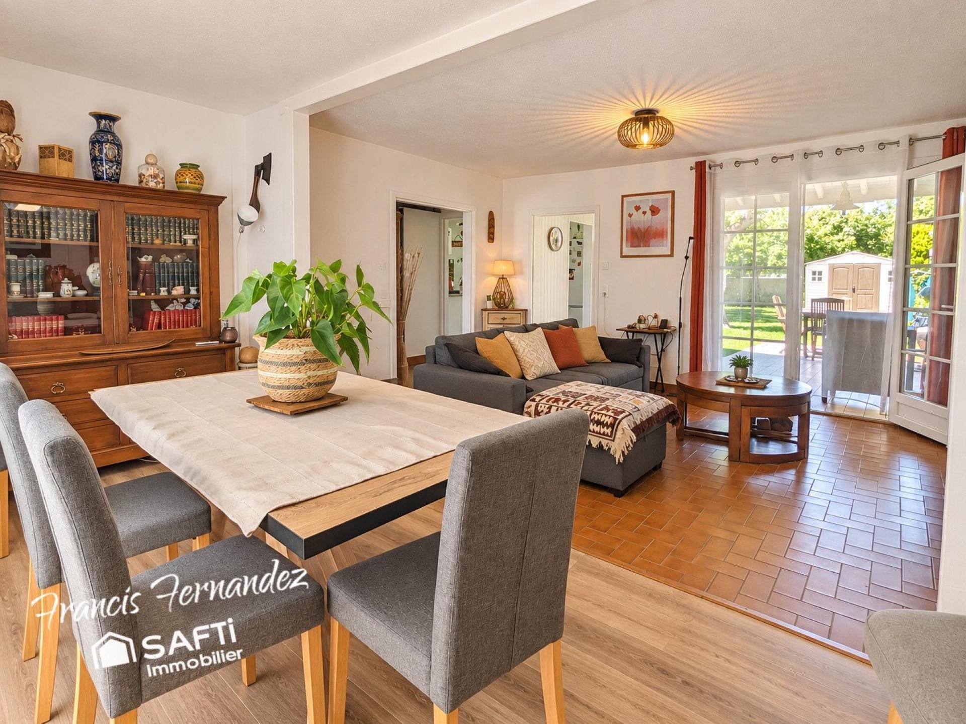 Maison à vendre, 140m², Lesparre-Médoc