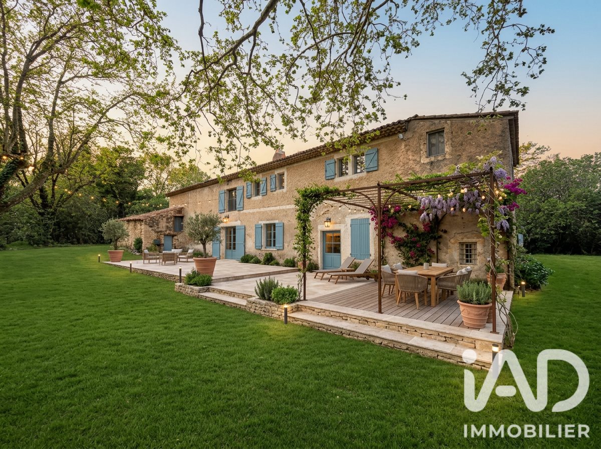 Maison à vendre, 150m², Saint-Martin-de-Crau