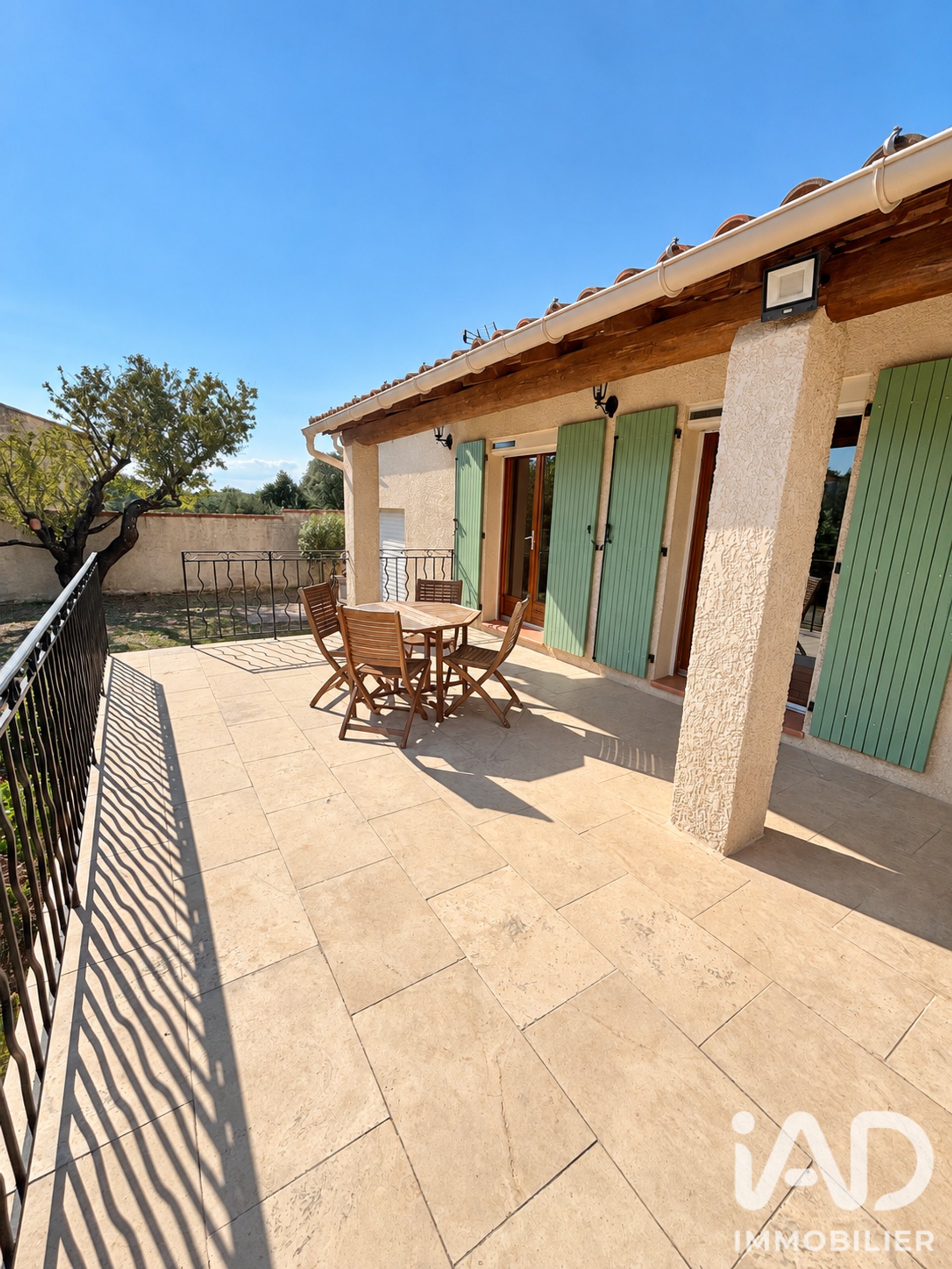 Maison à vendre, 99m², Aureille
