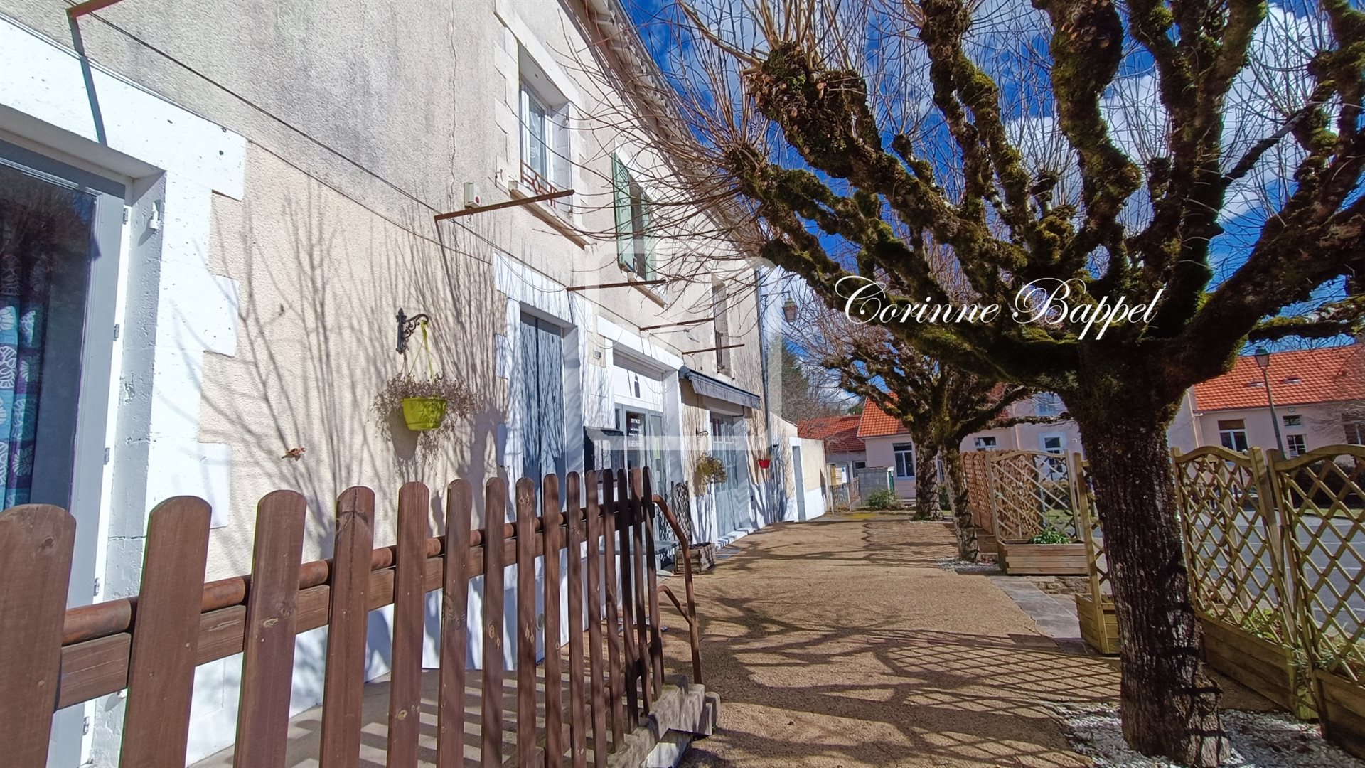 Maison à vendre, 267m², Saint-Jory-de-Chalais