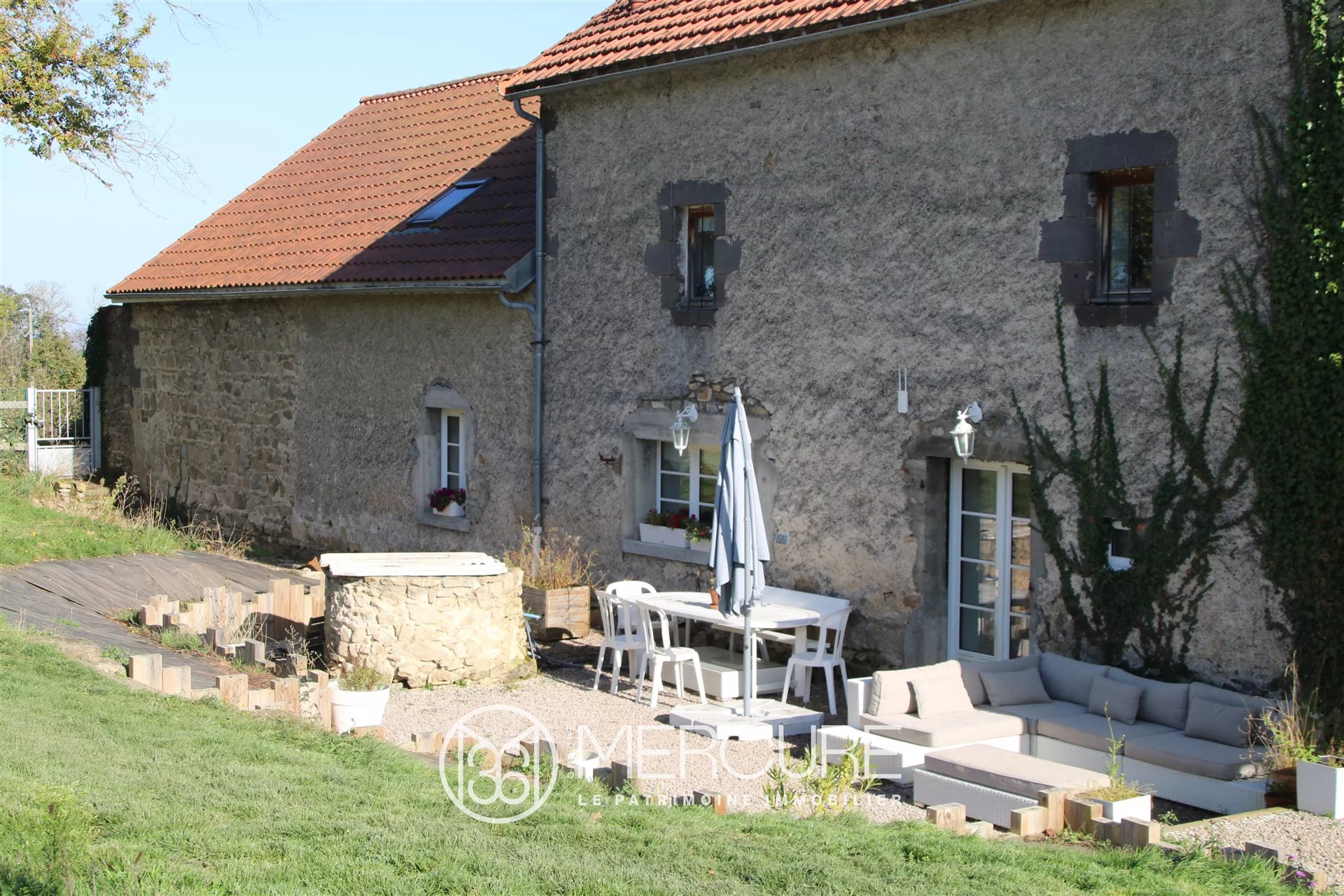 Maison à vendre, 240m², Teilhède