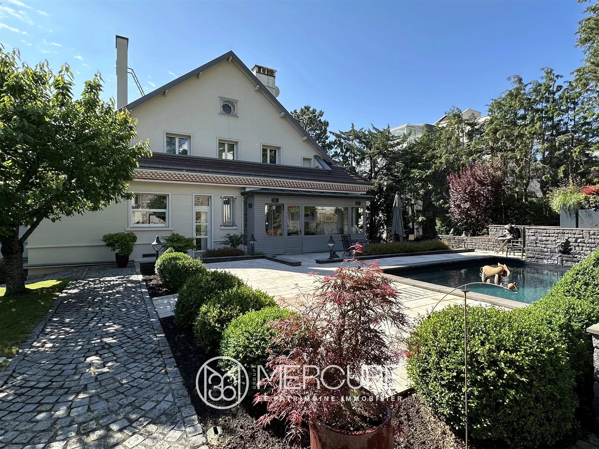 Maison à vendre, 350m², Chamalières