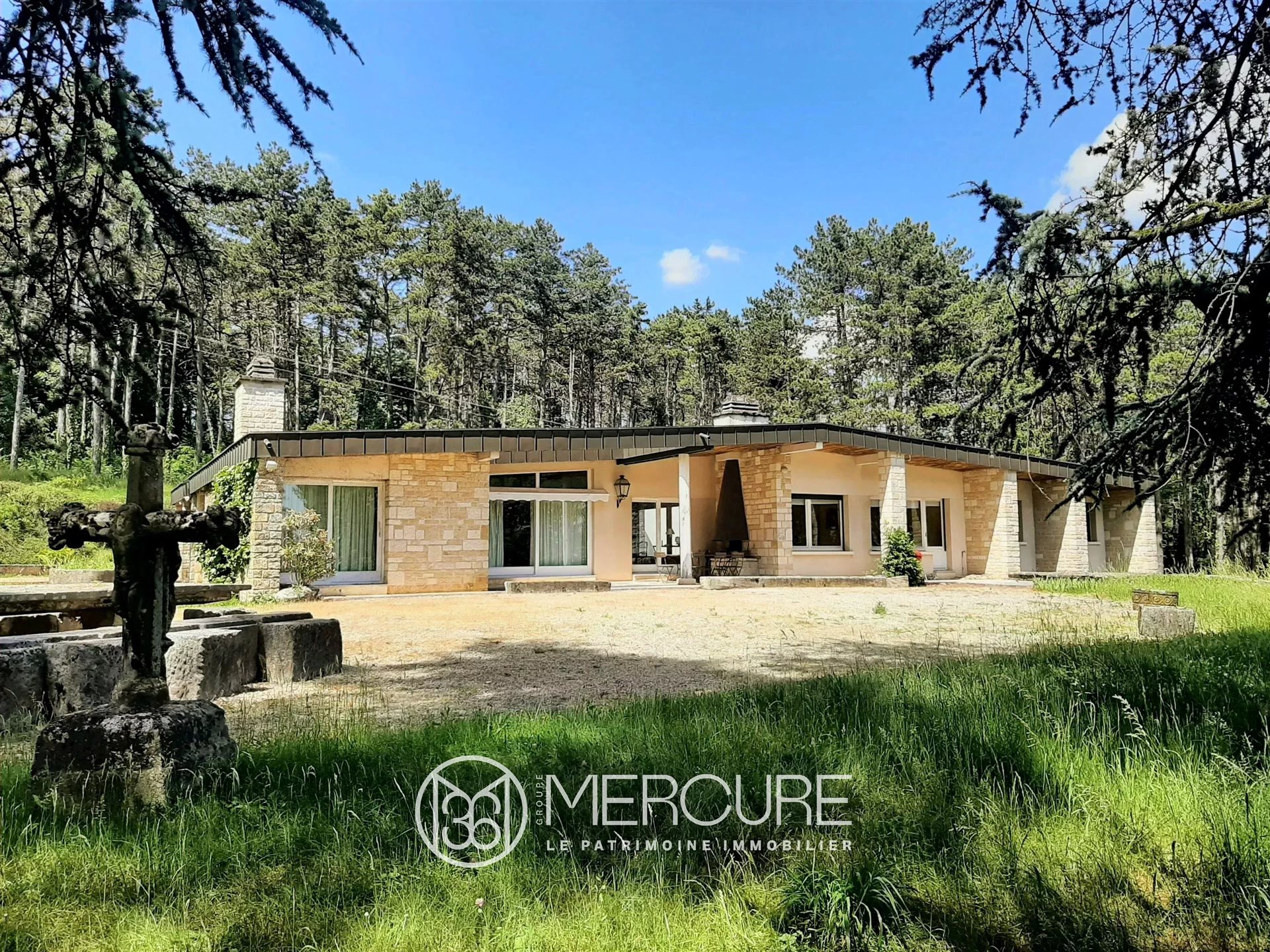 Maison à vendre, 394m², Selongey