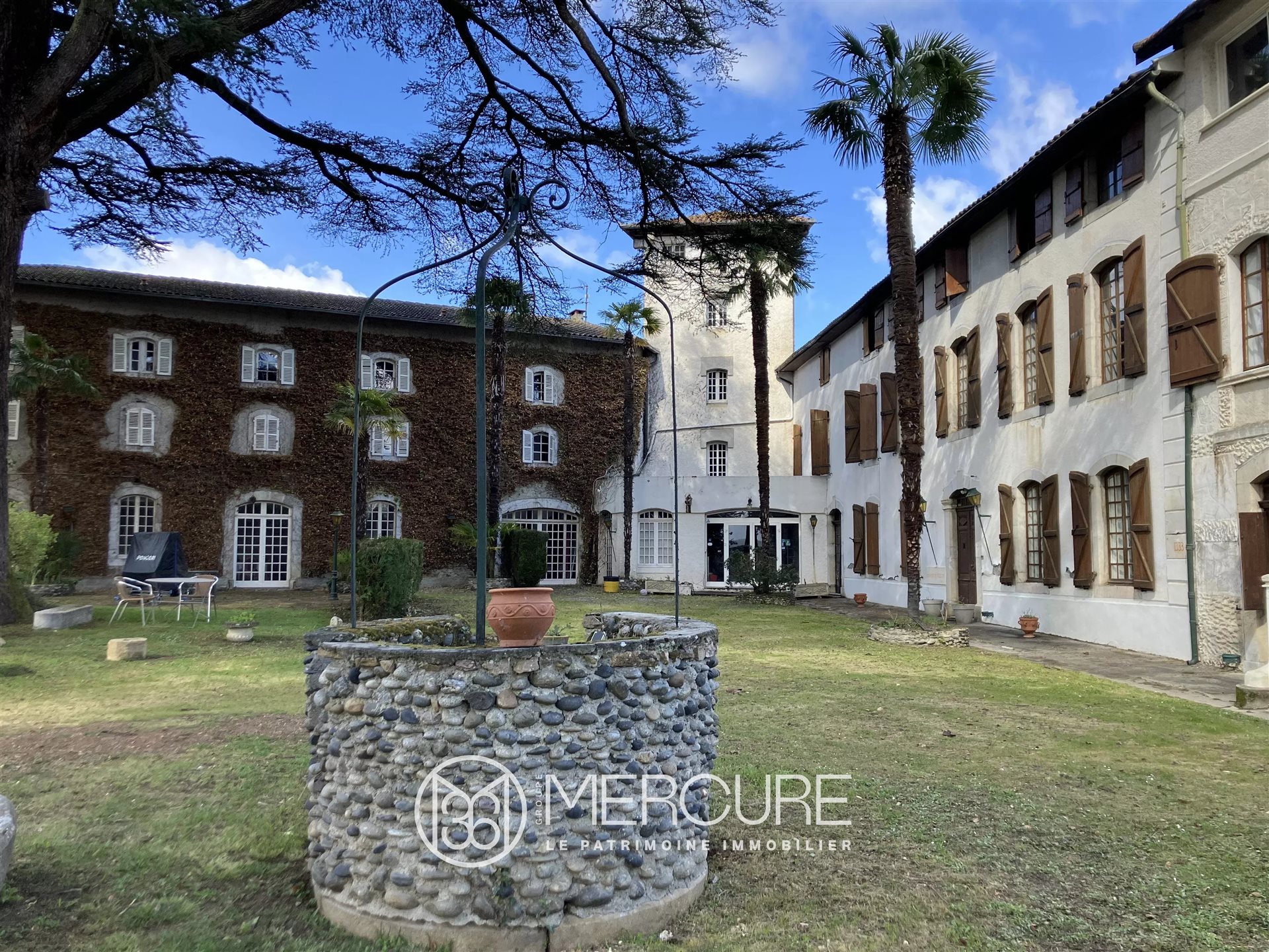 Maison à vendre, 1000m², Saint-Gaudens