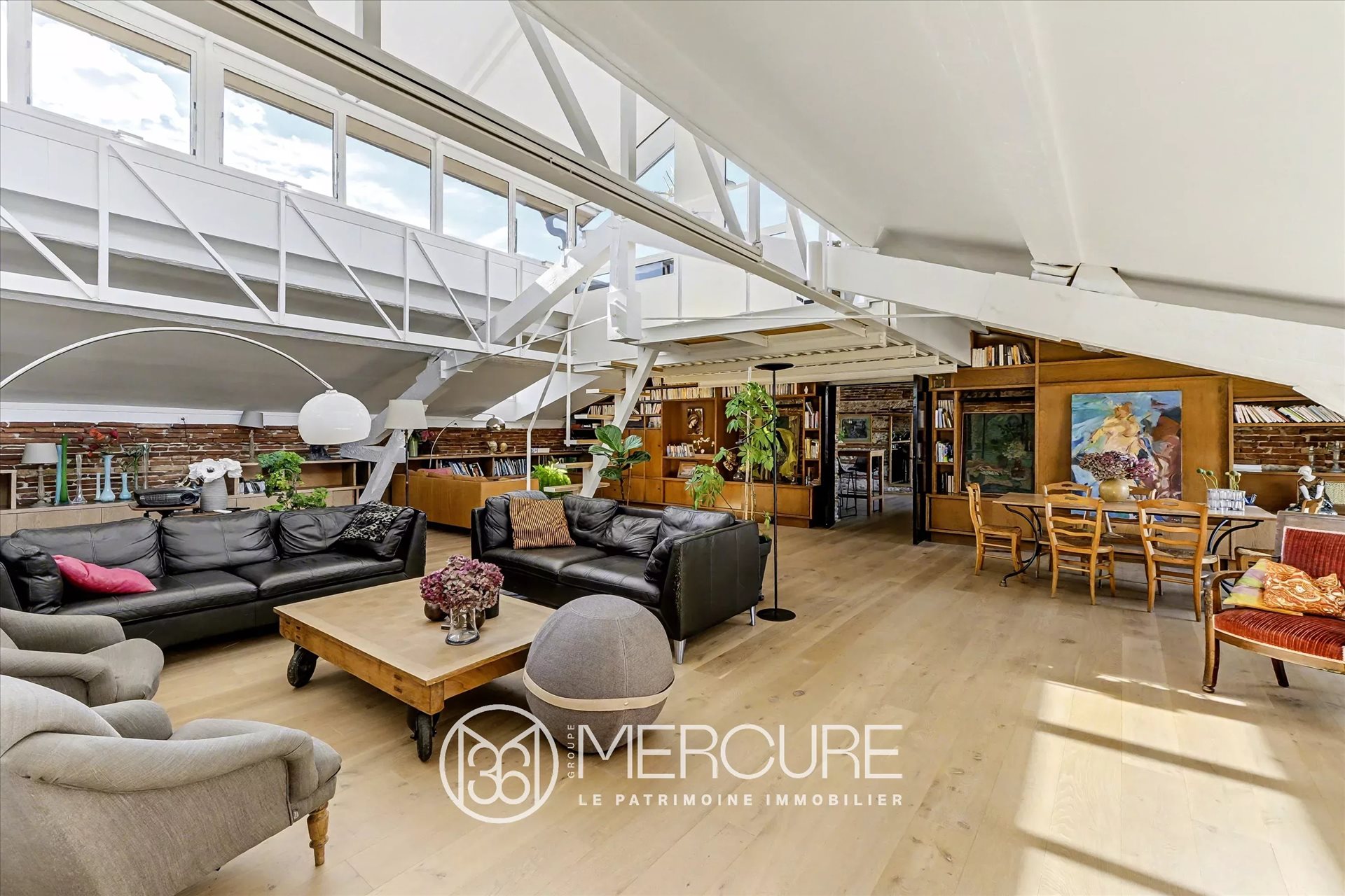 Rare Down Town: Stunning Appartment With Rooftop Terrace - Garage - Vue 2