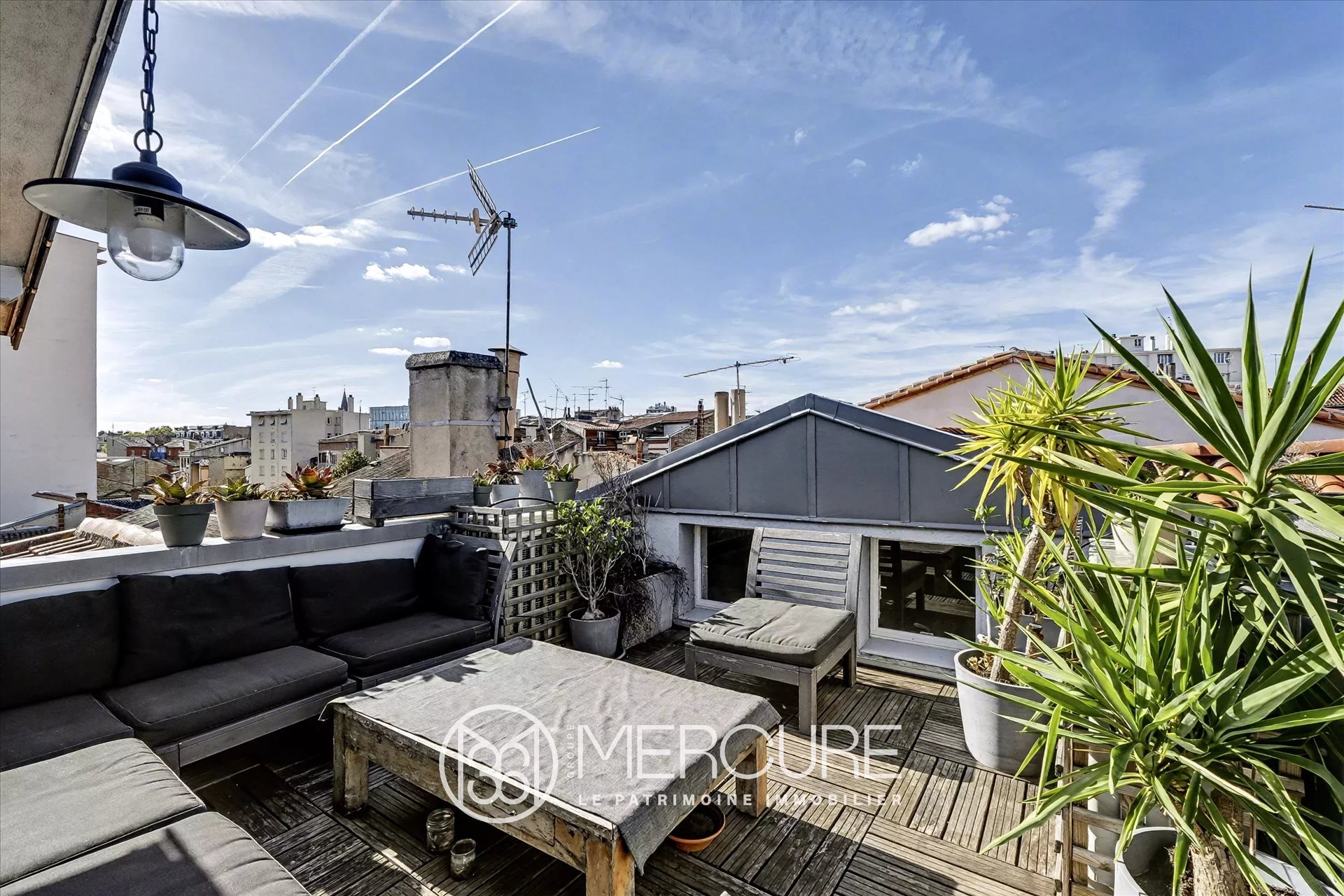Rare Down Town: Stunning Appartment With Rooftop Terrace - Garage - Vue 4