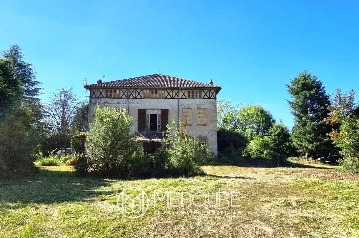 Maison à vendre, 453m², Saint-Léonard-de-Noblat